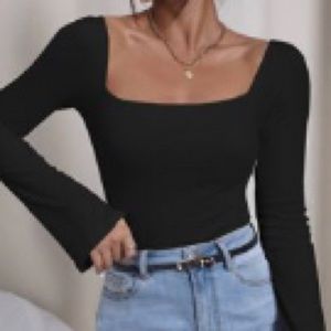 Square Neck Raglan Sleeve Tee